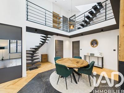 Loft - 111 m² - 5 pièces