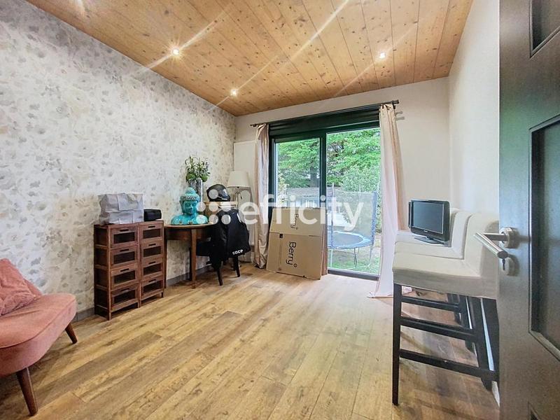 Maison - 193 m² - 7 pièces