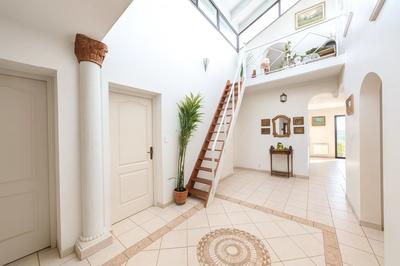 Villa - 220 m² - 7 pièces