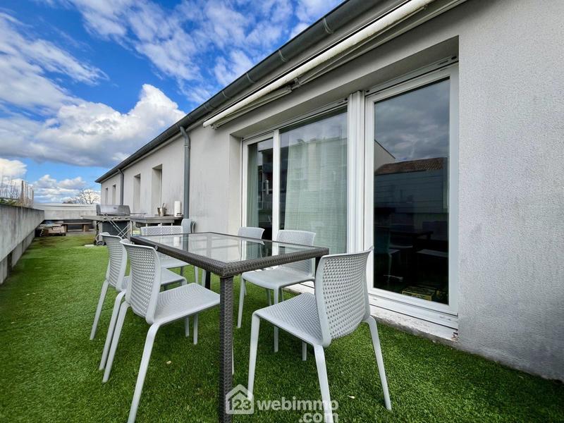 Appartement - 95 m² - 4 pièces