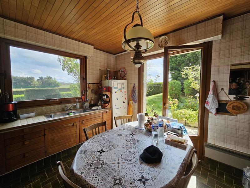 Maison - 170 m² - 9 pièces