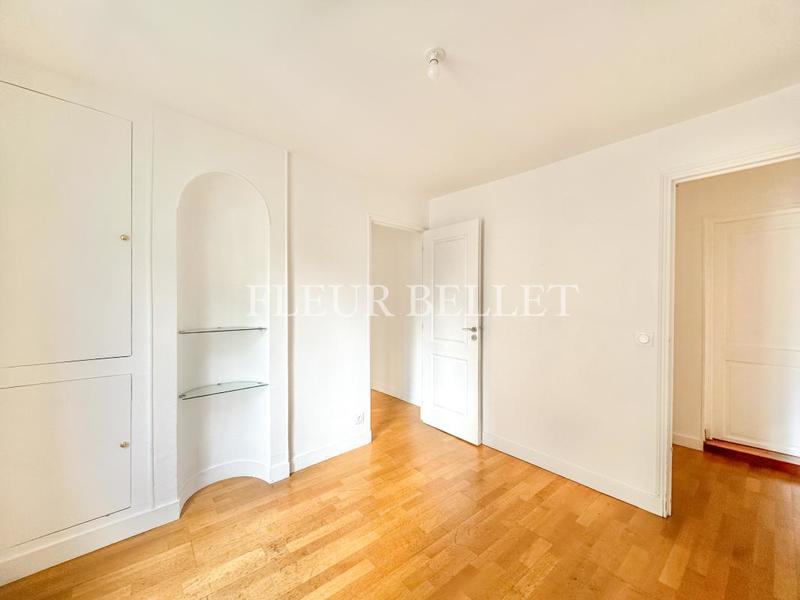 Appartement - 83 m² - 5 pièces