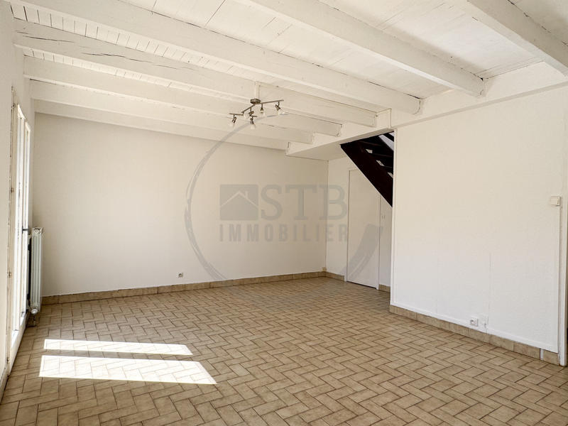 Maison - 89 m² - 5 pièces