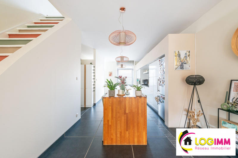 Maison - 103 m² - 4 pièces