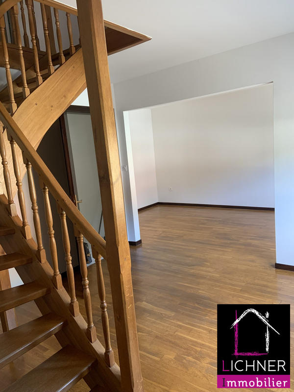 Appartement - 122 m² - 5 pièces