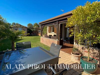 Maison traditionnelle - 96 m² - 5 pièces