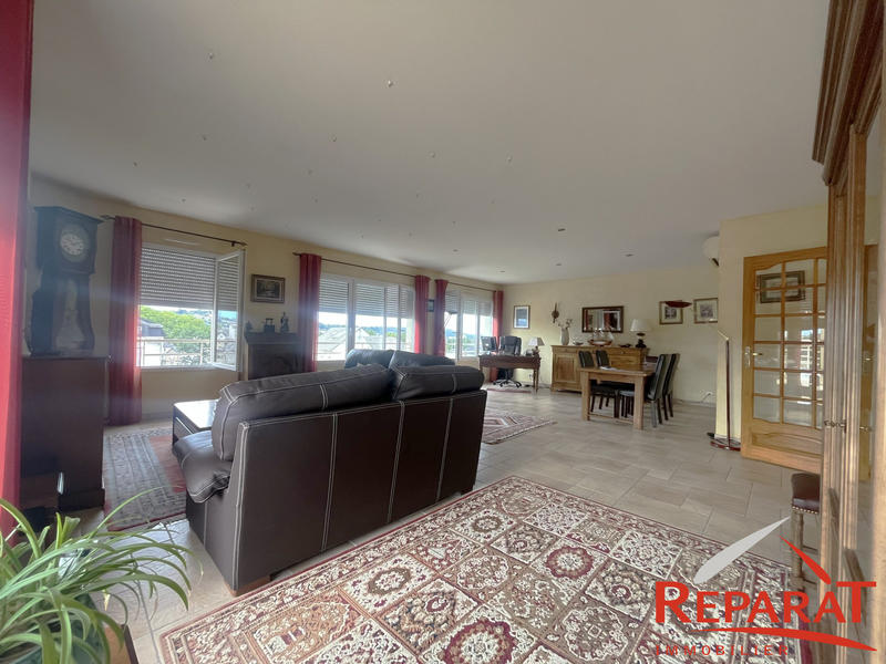 Appartement - 135 m² - 4 pièces