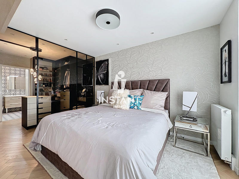 Appartement - 103 m² - 5 pièces