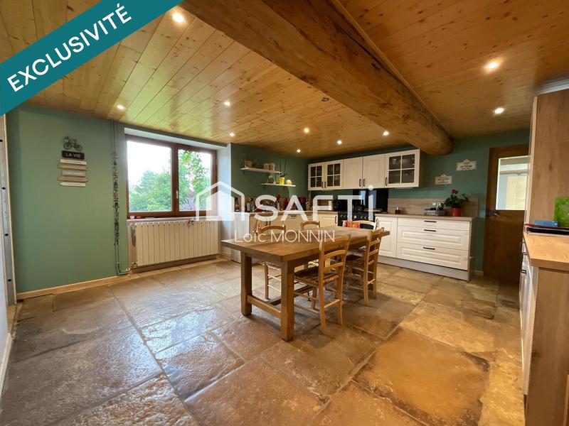 Maison - 205 m² - 6 pièces