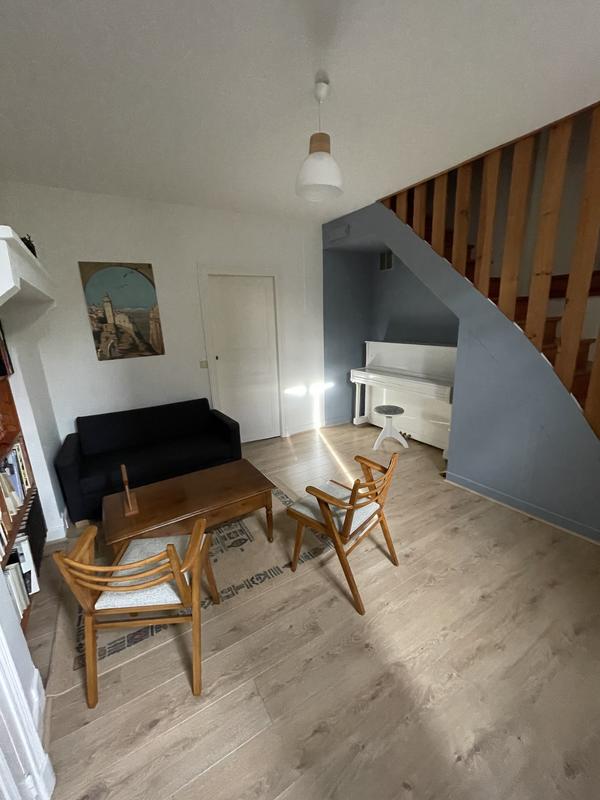 Maison - 189 m² - 10 pièces