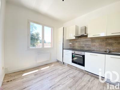 Appartement - 77 m² - 4 pièces