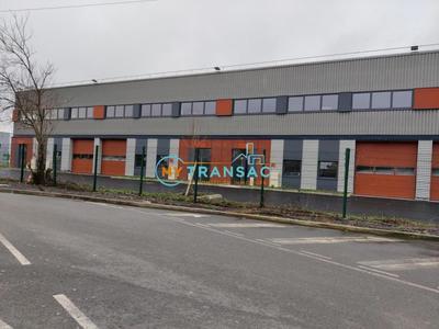 Local d'activité / Entrepôt - 374 m²