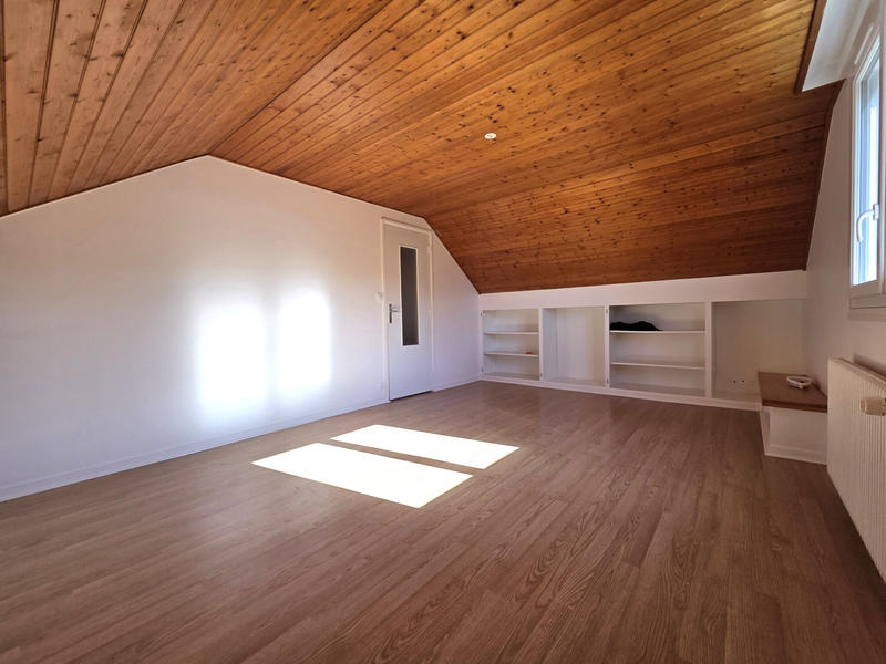 Maison de village - 150 m² - 8 pièces