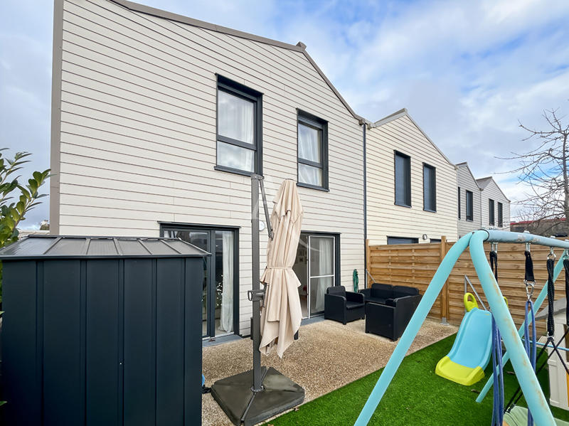 Maison - 85 m² - 5 pièces