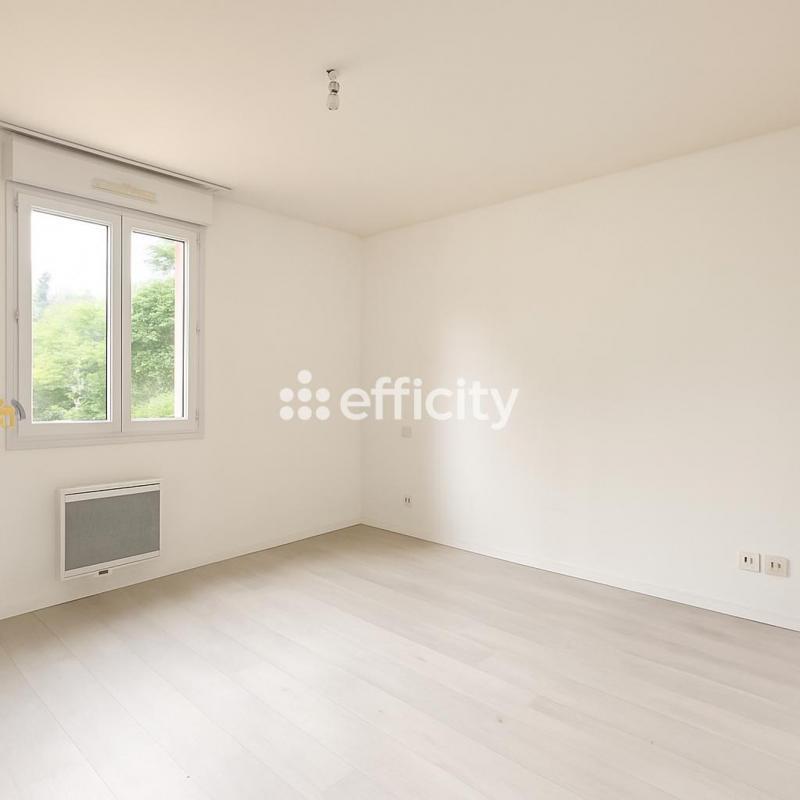 Pavillon - 138 m² - 7 pièces