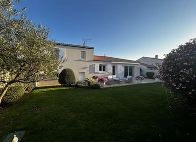 Maison - 103 m² - 4 pièces