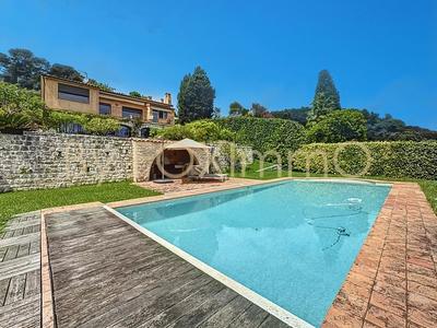 Villa - 172 m² - 5 pièces