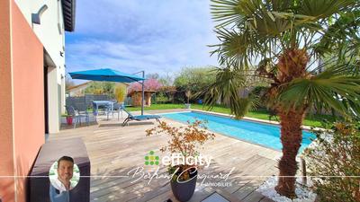 Maison - 150 m² - 6 pièces