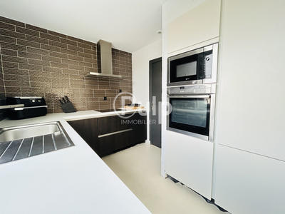 Duplex - 121 m² - 3 pièces