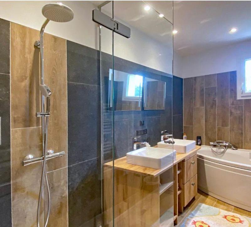 Propriété - 320 m² - 13 pièces