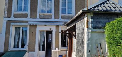 Maison - 98 m² - 5 pièces