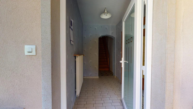 Maison - 207 m² - 7 pièces