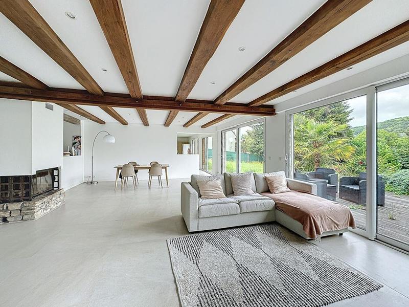 Maison - 170 m² - 7 pièces