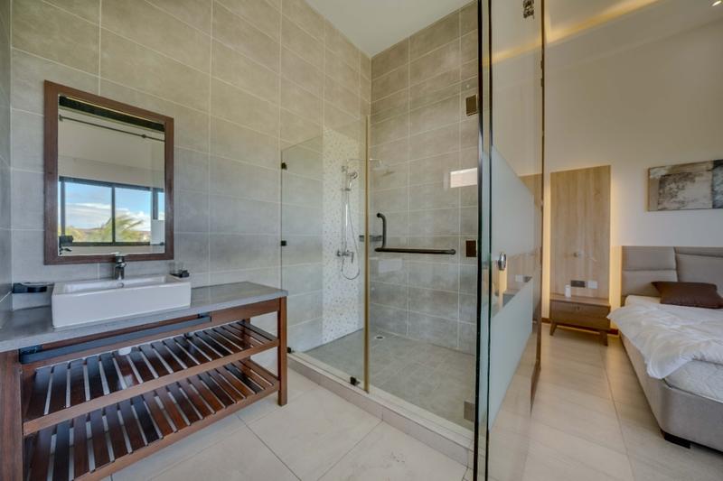 Villa - 377 m² - 7 pièces