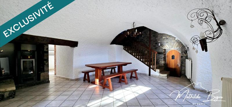 Maison - 160 m² - 9 pièces