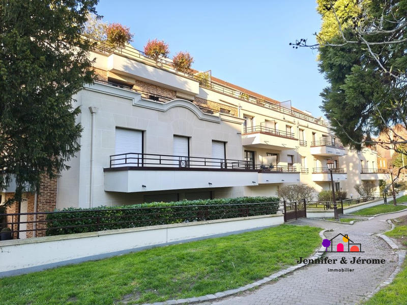 Appartement - 106 m² - 6 pièces