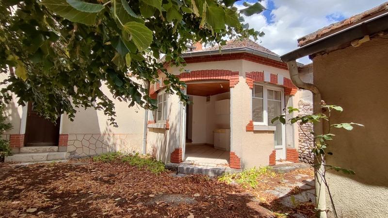 Maison en pierre - 151 m² - 7 pièces