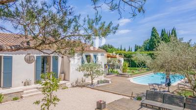 Maison - 145 m² - 5 pièces