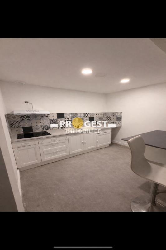 Studio - 30 m² - 1 pièce