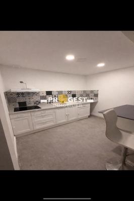 Studio - 30 m² - 1 pièce