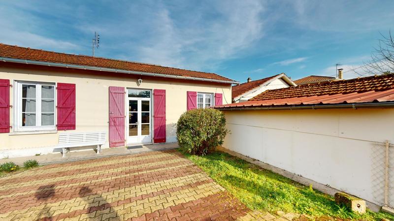 Maison - 76 m² - 5 pièces