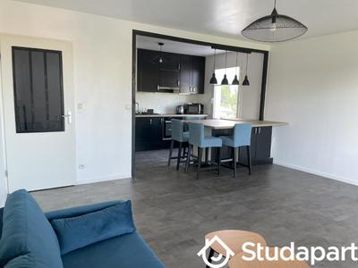 Chambre - 9 m² - 1 pièce