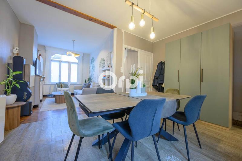 Maison - 105 m² - 5 pièces