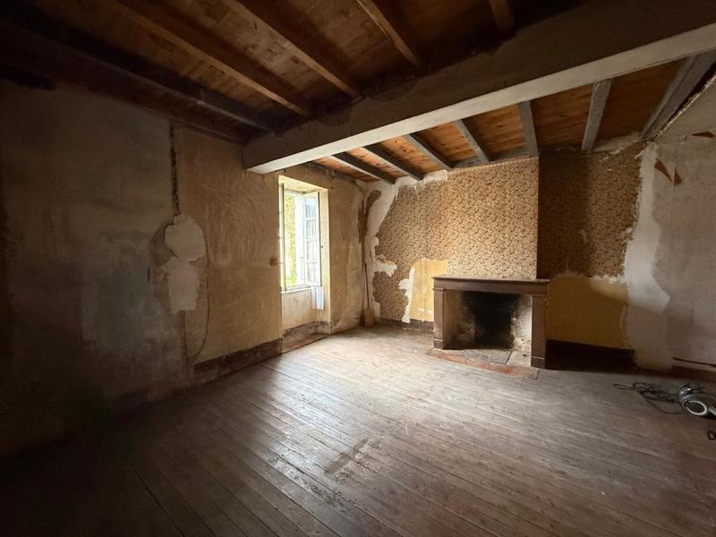 Maison de village - 146 m² - 9 pièces