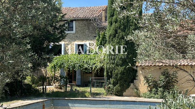 Mas - 156 m² - 5 pièces