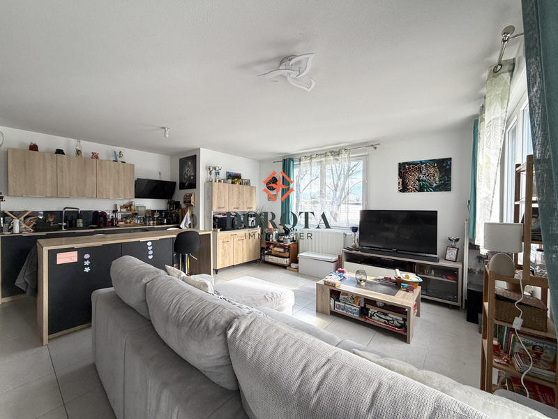 Appartement - 67 m² - 3 pièces