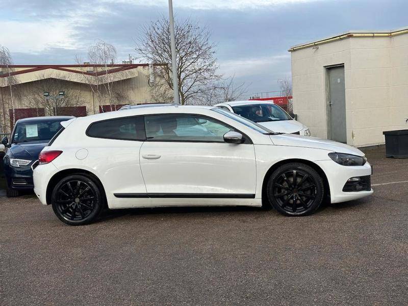 Volkswagen Scirocco II 2.0 Tsi 200 Sportline Dsg6