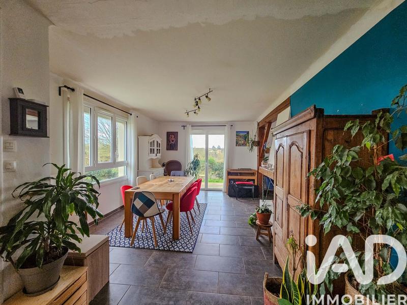 Maison - 122 m² - 7 pièces