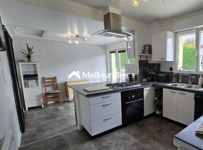 Maison - 129 m² - 7 pièces