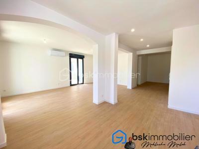 Maison - 120 m² - 4 pièces