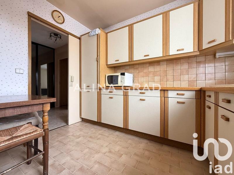 Appartement - 83 m² - 4 pièces