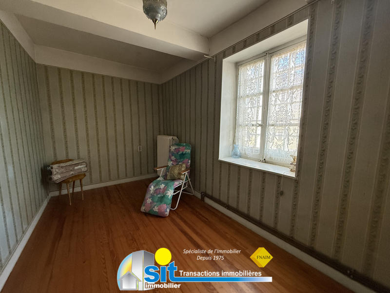 Maison - 168 m² - 7 pièces