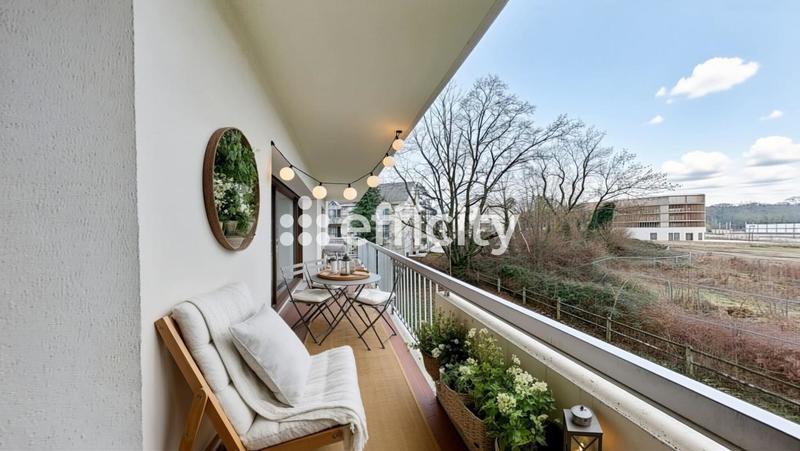 Appartement - 84 m² - 3 pièces