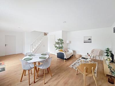 Maison - 109 m² - 5 pièces