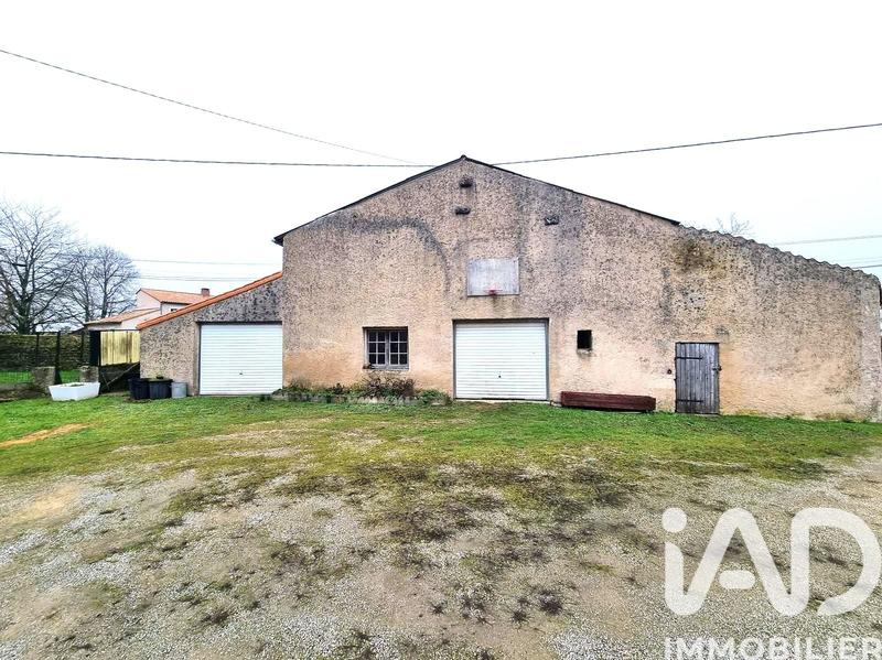 Maison de village - 224 m² - 9 pièces