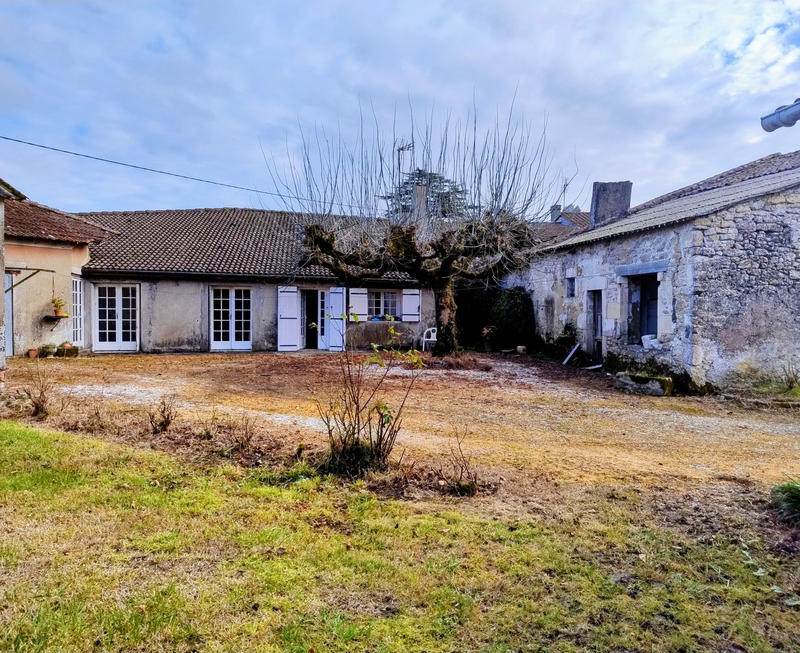 Maison de village - 136 m² - 5 pièces